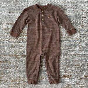 Baby Gap toddler boy brown romper, size 18-24 months